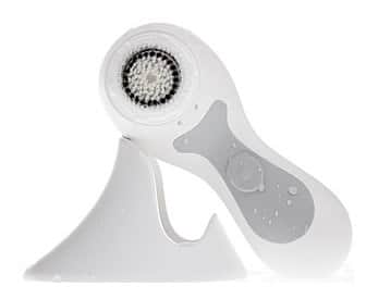 does the clarisonic really clean your face better?