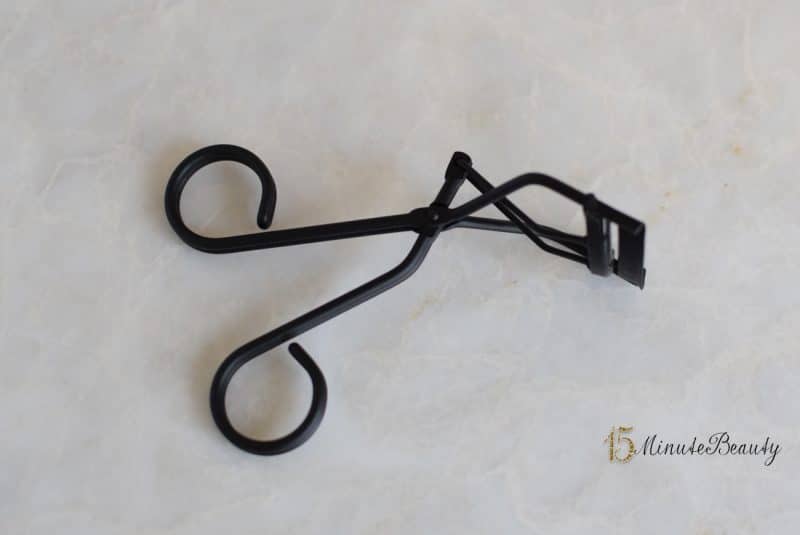 surratt beauty Relevée Lash Curler is the Best Lash Curler out there